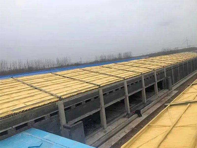 外墻聚氨酯噴涂注意事項(xiàng)